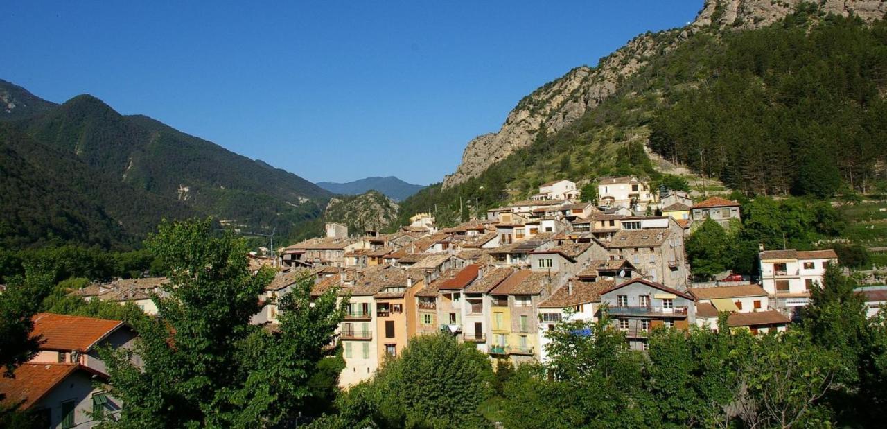 Hotel Les Alizes Puget-Théniers Exteriér fotografie