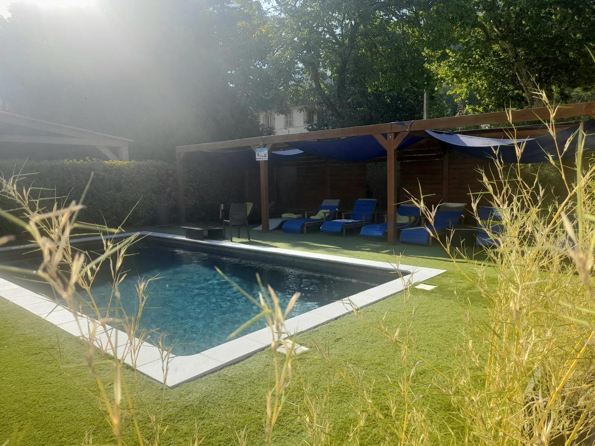 Hotel Les Alizes Puget-Théniers Exteriér fotografie