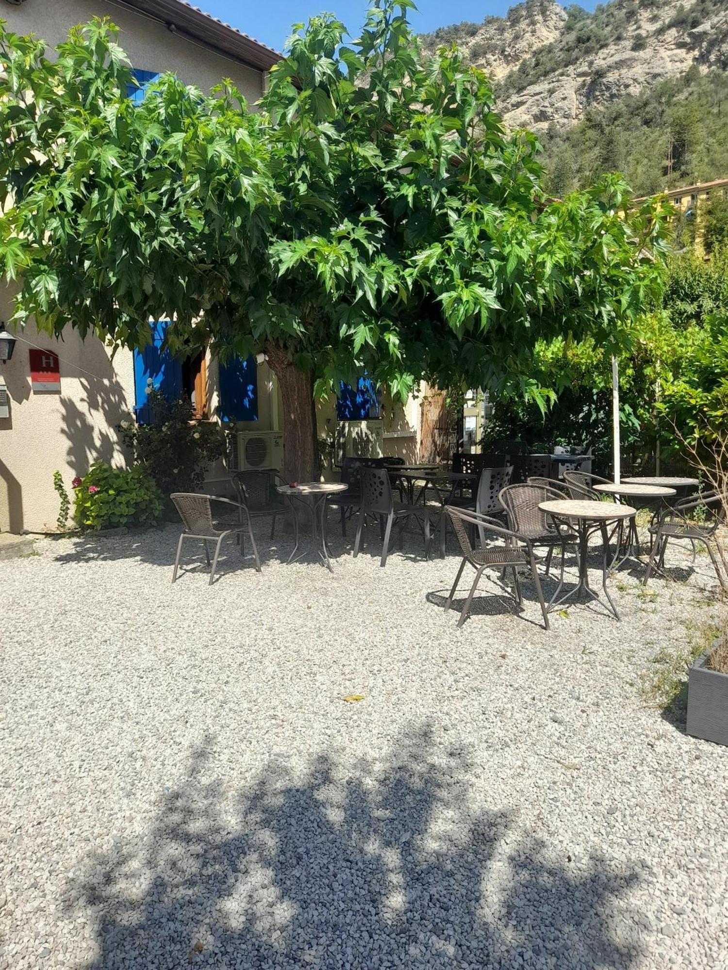 Hotel Les Alizes Puget-Théniers Exteriér fotografie