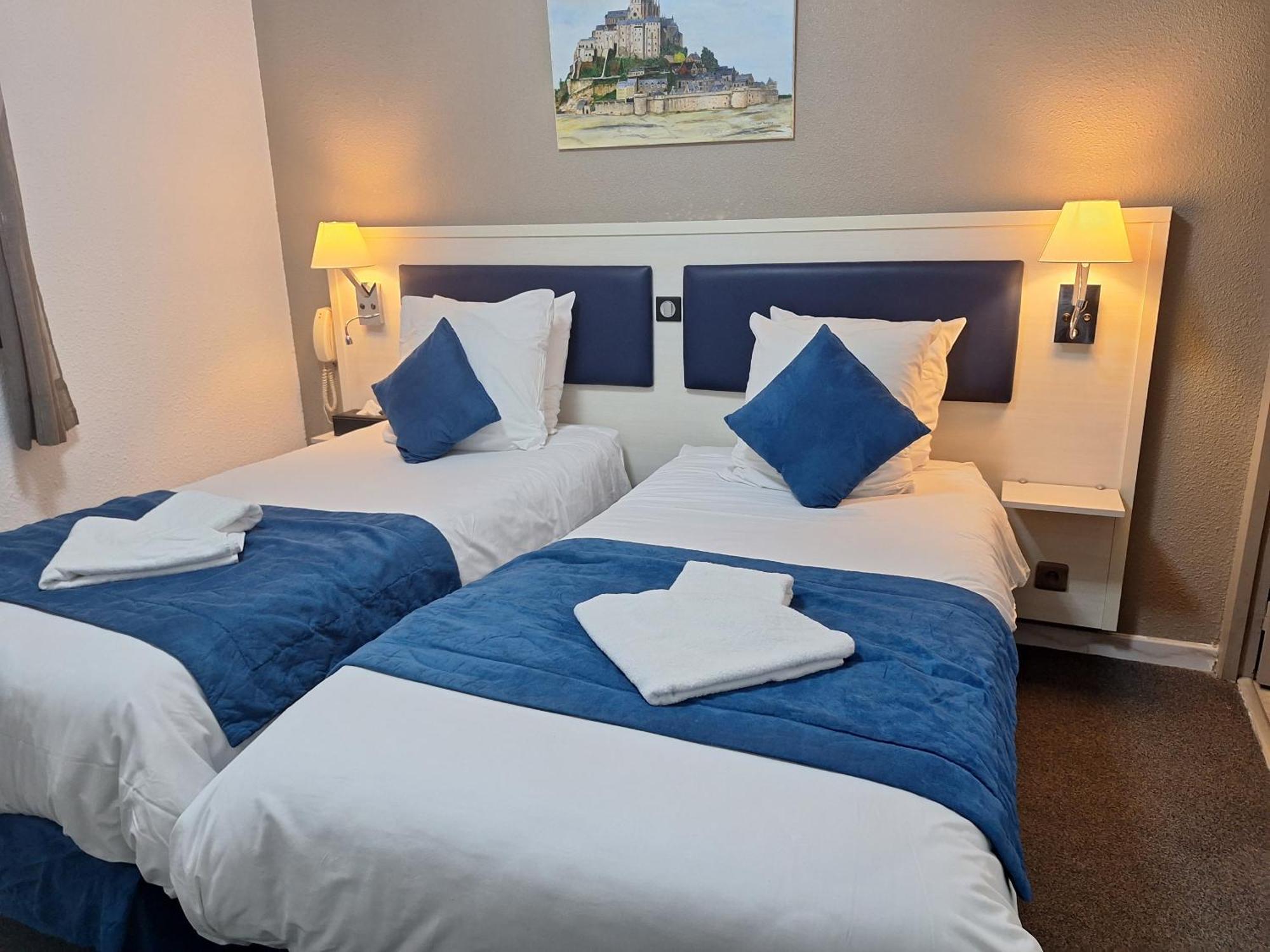 Hotel Les Alizes Puget-Théniers Pokoj fotografie